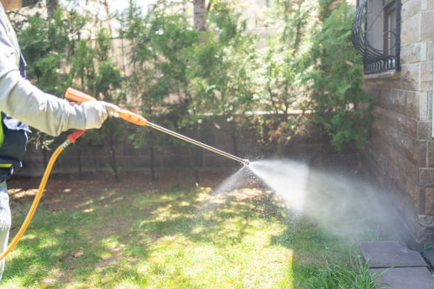 Best Pest Prevention Services  in El Dorado, KS